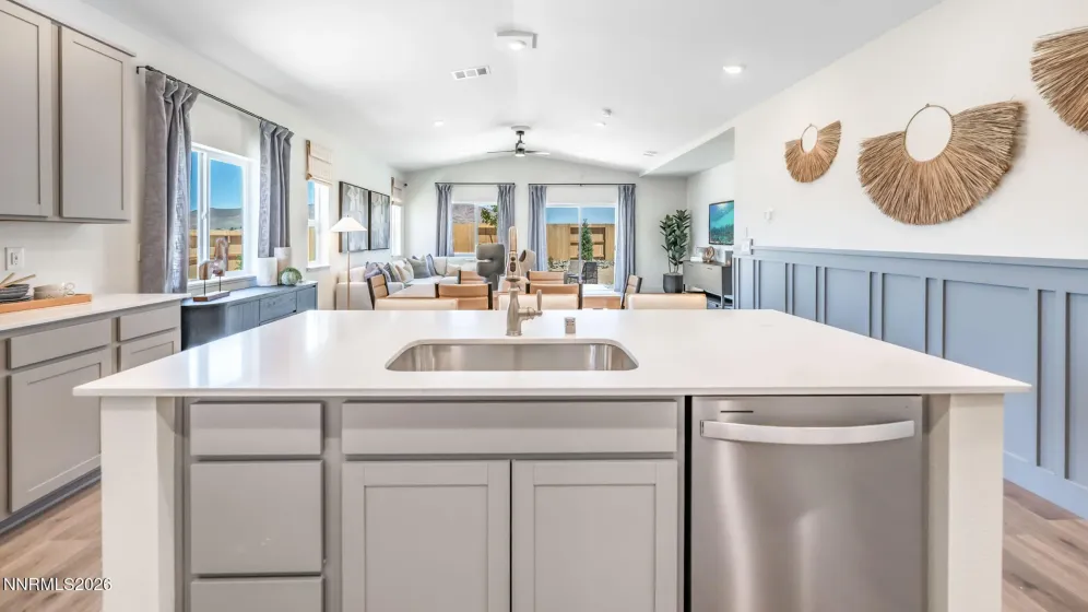 724 Alouette, Dayton, Nevada 89403, 4 Bedrooms Bedrooms, ,3 BathroomsBathrooms,Residential,Residential,Alouette,0,260008508