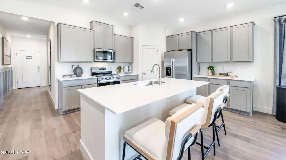 724 Alouette, Dayton, Nevada 89403, 4 Bedrooms Bedrooms, ,3 BathroomsBathrooms,Residential,Residential,Alouette,0,260008508
