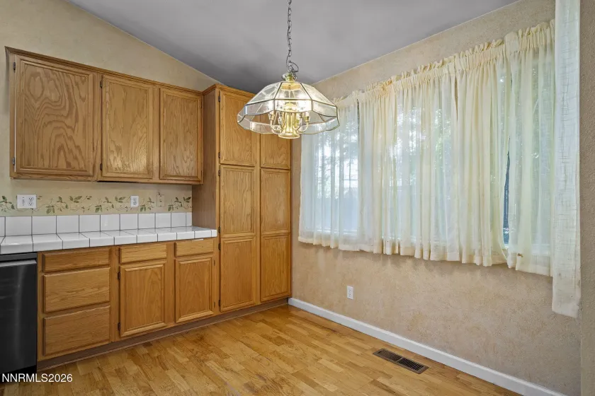 1055 Amico, Sparks, Nevada 89434, 4 Bedrooms Bedrooms, ,3 BathroomsBathrooms,Residential,Residential,Amico,0,260008510