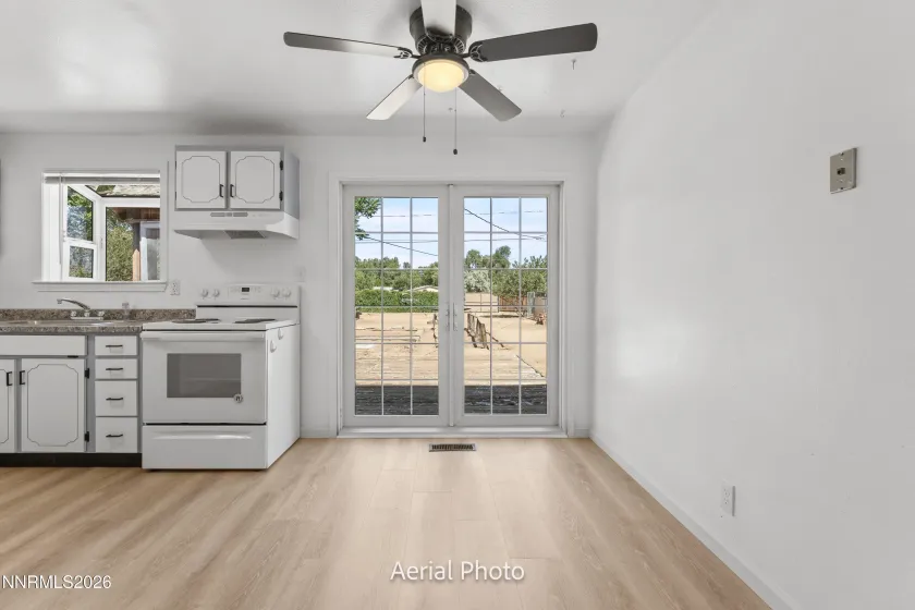 9245 Fremont, Reno, Nevada 89506, 3 Bedrooms Bedrooms, ,1 BathroomBathrooms,Residential,Residential,Fremont,0,260008512