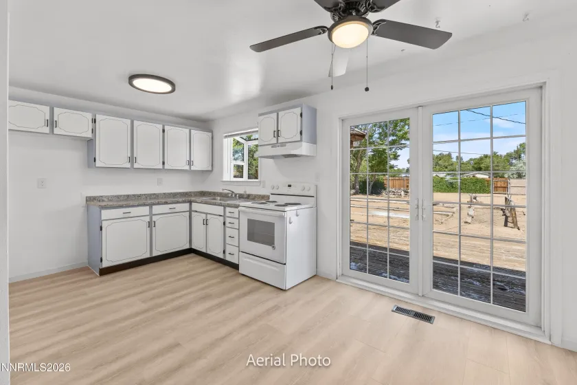 9245 Fremont, Reno, Nevada 89506, 3 Bedrooms Bedrooms, ,1 BathroomBathrooms,Residential,Residential,Fremont,0,260008512