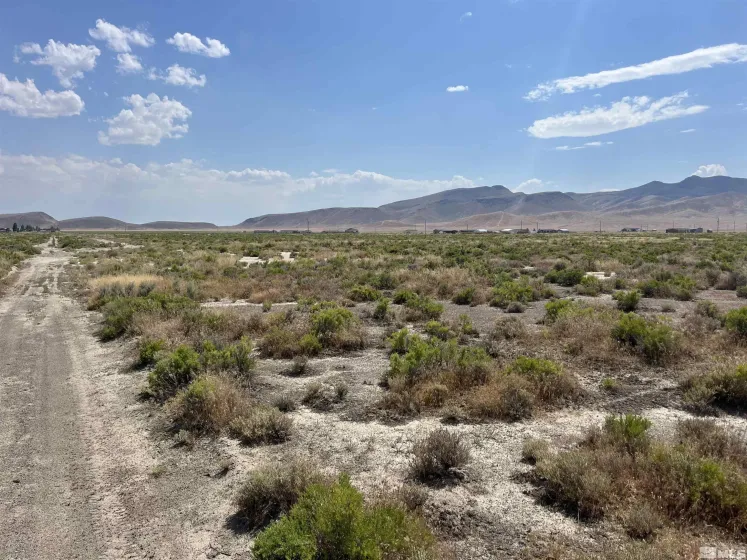 905 & 855 28th, Battle Mountain, Nevada 89820, ,Land,Residential,28th,0,240011849