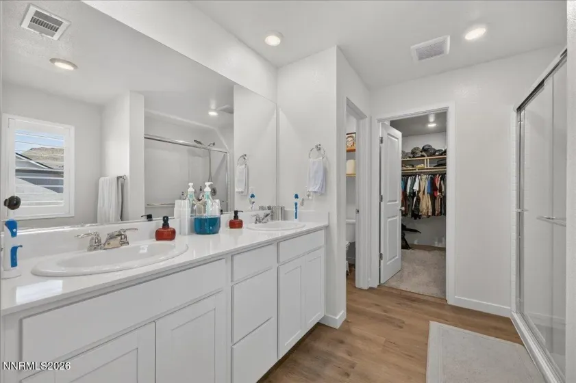 610 Union, Dayton, Nevada 89403, 5 Bedrooms Bedrooms, ,3 BathroomsBathrooms,Residential,Residential,Union,0,260008524