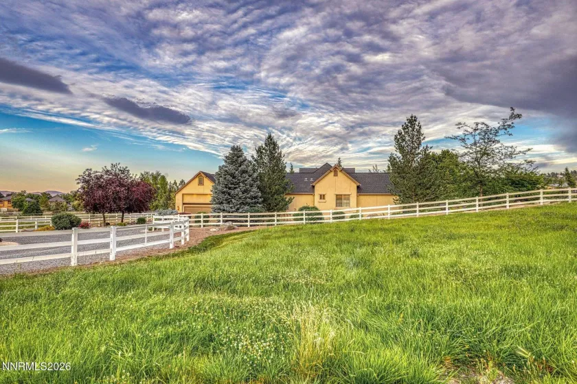 150 Juniper Hill, Reno, Nevada 89519, 7 Bedrooms Bedrooms, ,5 BathroomsBathrooms,Residential,Residential,Juniper Hill,0,260008525