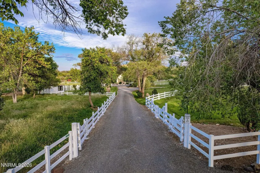 150 Juniper Hill, Reno, Nevada 89519, 7 Bedrooms Bedrooms, ,5 BathroomsBathrooms,Residential,Residential,Juniper Hill,0,260008525