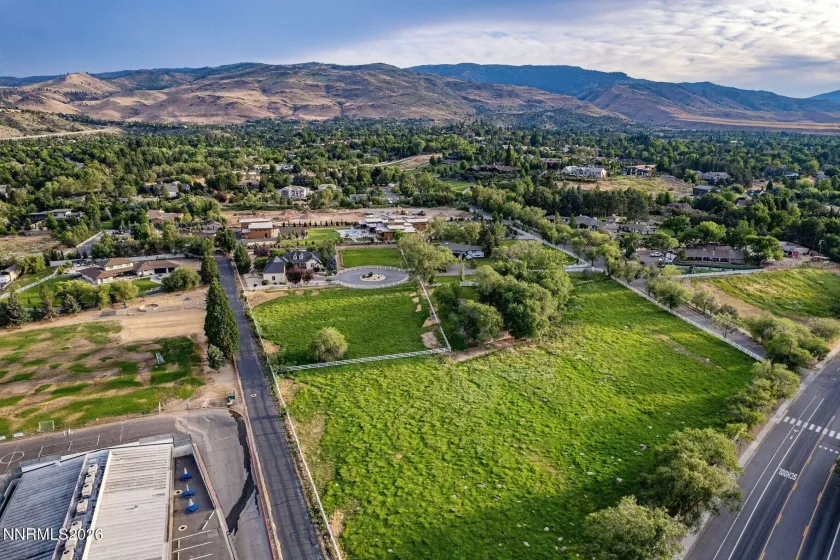 150 Juniper Hill, Reno, Nevada 89519, 7 Bedrooms Bedrooms, ,5 BathroomsBathrooms,Residential,Residential,Juniper Hill,0,260008525