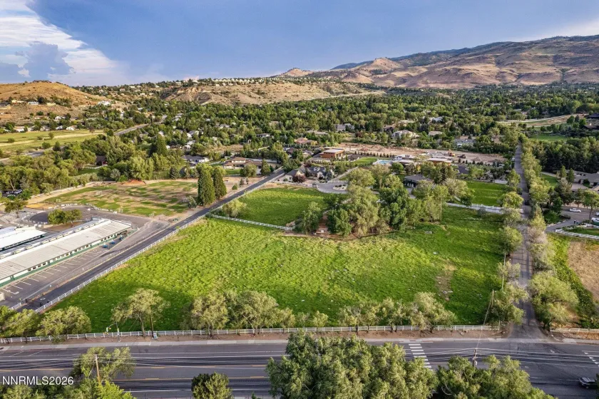 150 Juniper Hill, Reno, Nevada 89519, 7 Bedrooms Bedrooms, ,5 BathroomsBathrooms,Residential,Residential,Juniper Hill,0,260008525