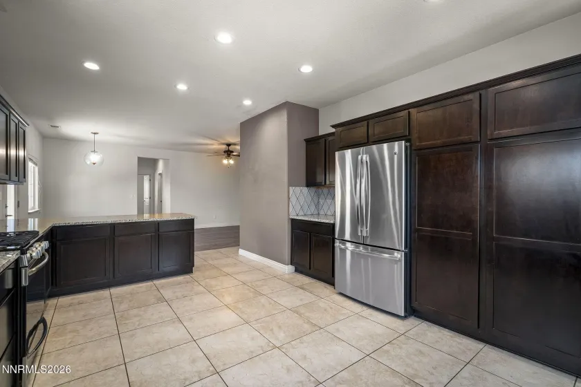 18621 Haskell Peak, Reno, Nevada 89508, 3 Bedrooms Bedrooms, ,2 BathroomsBathrooms,Residential,Residential,Haskell Peak,0,260008527