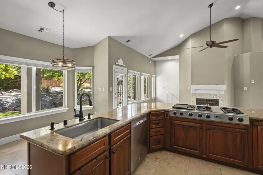 1450 Primio, Sparks, Nevada 89434, 4 Bedrooms Bedrooms, ,4 BathroomsBathrooms,Residential,Residential,Primio,0,260008530