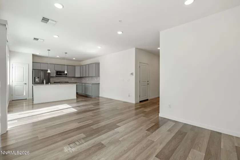 4903 Black Falcon, Sun Valley, Nevada 89433, 3 Bedrooms Bedrooms, ,3 BathroomsBathrooms,Residential,Residential,Black Falcon,0,260008531
