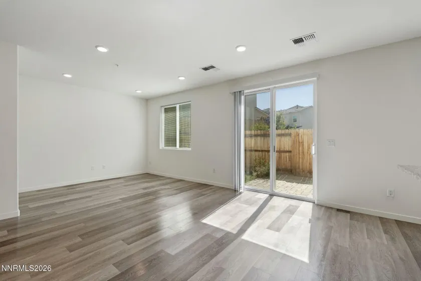 4903 Black Falcon, Sun Valley, Nevada 89433, 3 Bedrooms Bedrooms, ,3 BathroomsBathrooms,Residential,Residential,Black Falcon,0,260008531