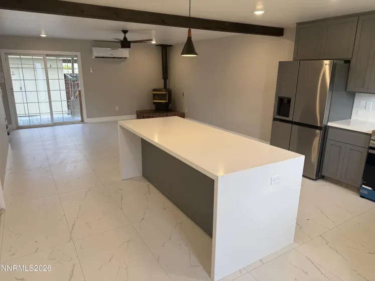 497 Smithridge, Reno, Nevada 89502, 2 Bedrooms Bedrooms, ,2 BathroomsBathrooms,Residential,Residential,Smithridge,0,260008532
