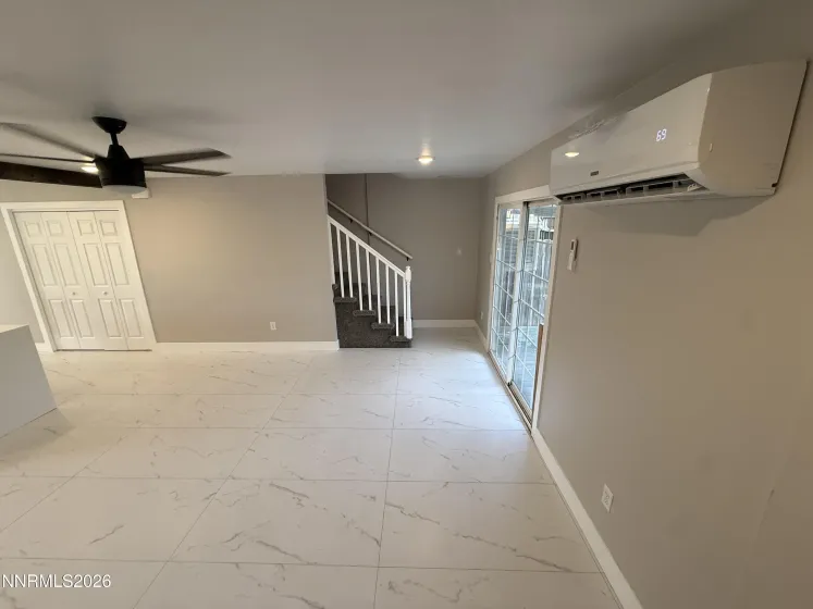 497 Smithridge, Reno, Nevada 89502, 2 Bedrooms Bedrooms, ,2 BathroomsBathrooms,Residential,Residential,Smithridge,0,260008532