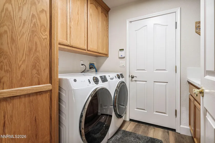 965 Springfield, Gardnerville, Nevada 89460, 3 Bedrooms Bedrooms, ,3 BathroomsBathrooms,Residential,Residential,Springfield,0,260008545