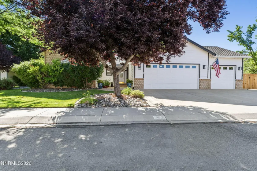 965 Springfield, Gardnerville, Nevada 89460, 3 Bedrooms Bedrooms, ,3 BathroomsBathrooms,Residential,Residential,Springfield,0,260008545