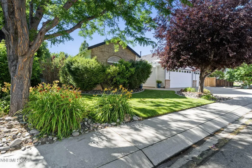 965 Springfield, Gardnerville, Nevada 89460, 3 Bedrooms Bedrooms, ,3 BathroomsBathrooms,Residential,Residential,Springfield,0,260008545