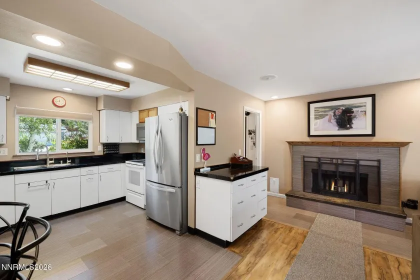 2255 Parkway, Reno, Nevada 89502, 5 Bedrooms Bedrooms, ,3 BathroomsBathrooms,Residential,Residential,Parkway,0,260008540