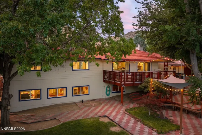 2255 Parkway, Reno, Nevada 89502, 5 Bedrooms Bedrooms, ,3 BathroomsBathrooms,Residential,Residential,Parkway,0,260008540