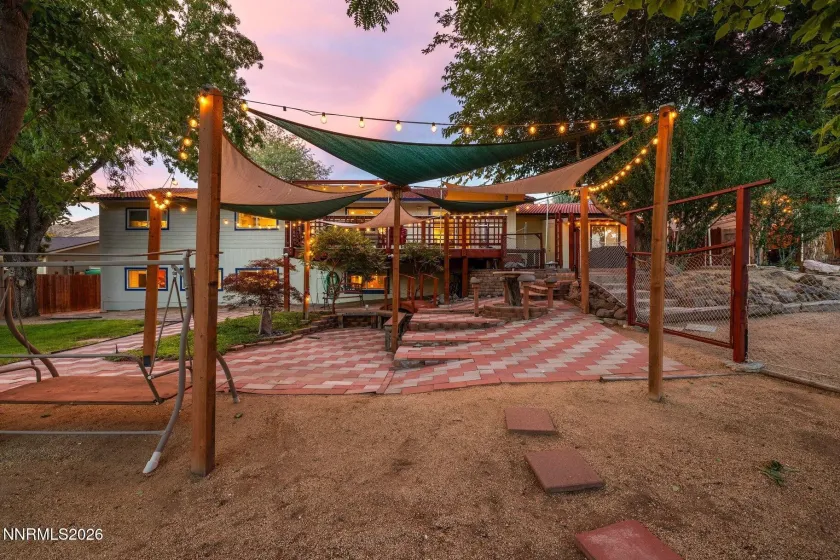 2255 Parkway, Reno, Nevada 89502, 5 Bedrooms Bedrooms, ,3 BathroomsBathrooms,Residential,Residential,Parkway,0,260008540