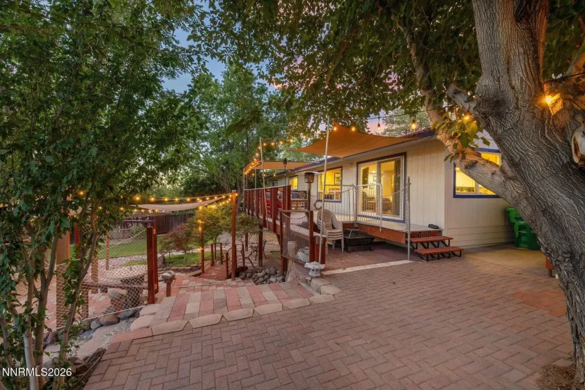 2255 Parkway, Reno, Nevada 89502, 5 Bedrooms Bedrooms, ,3 BathroomsBathrooms,Residential,Residential,Parkway,0,260008540