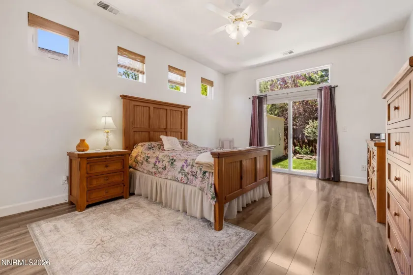 1064 Ridgefield, Carson City, Nevada 89706, 3 Bedrooms Bedrooms, ,2 BathroomsBathrooms,Residential,Residential,Ridgefield,0,260008542