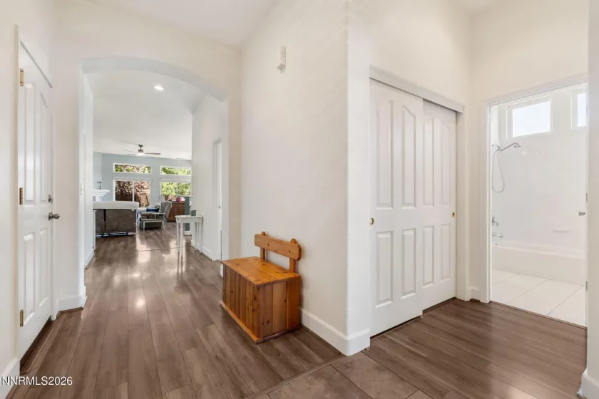 1064 Ridgefield, Carson City, Nevada 89706, 3 Bedrooms Bedrooms, ,2 BathroomsBathrooms,Residential,Residential,Ridgefield,0,260008542