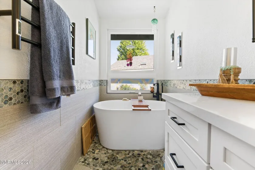 1760 Fox Glove, Minden, Nevada 89423, 4 Bedrooms Bedrooms, ,2 BathroomsBathrooms,Residential,Residential,Fox Glove,0,260008548