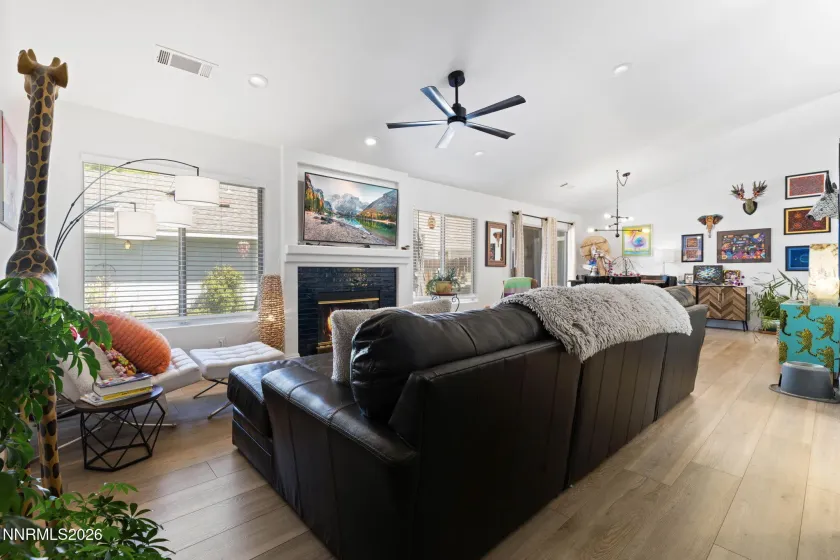 1760 Fox Glove, Minden, Nevada 89423, 4 Bedrooms Bedrooms, ,2 BathroomsBathrooms,Residential,Residential,Fox Glove,0,260008548