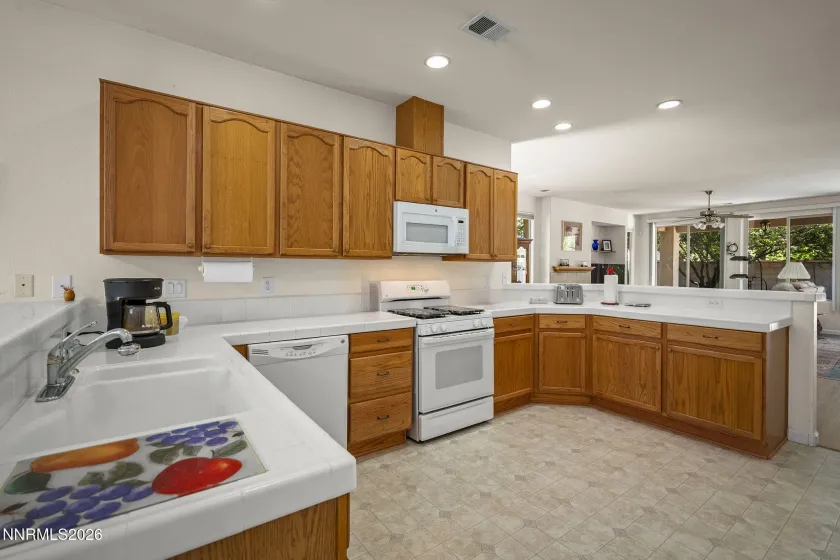 2210 Meritage, Sparks, Nevada 89434, 2 Bedrooms Bedrooms, ,2 BathroomsBathrooms,Residential,Residential,Meritage,0,260008549