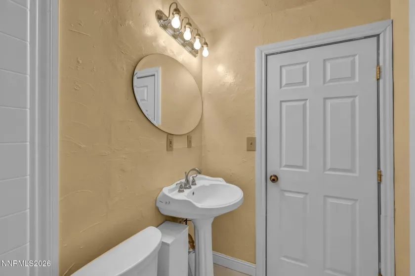 3490 Dry Lake, Reno, Nevada 89521, 3 Bedrooms Bedrooms, ,2 BathroomsBathrooms,Residential,Residential,Dry Lake,0,260008550