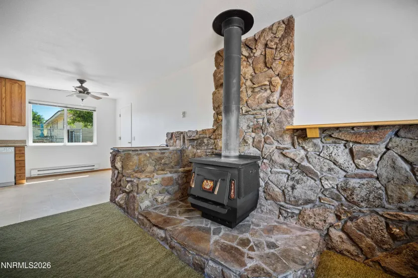1442 Topaz, Gardnerville, Nevada 89460, 3 Bedrooms Bedrooms, ,2 BathroomsBathrooms,Residential,Residential,Topaz,0,260008552