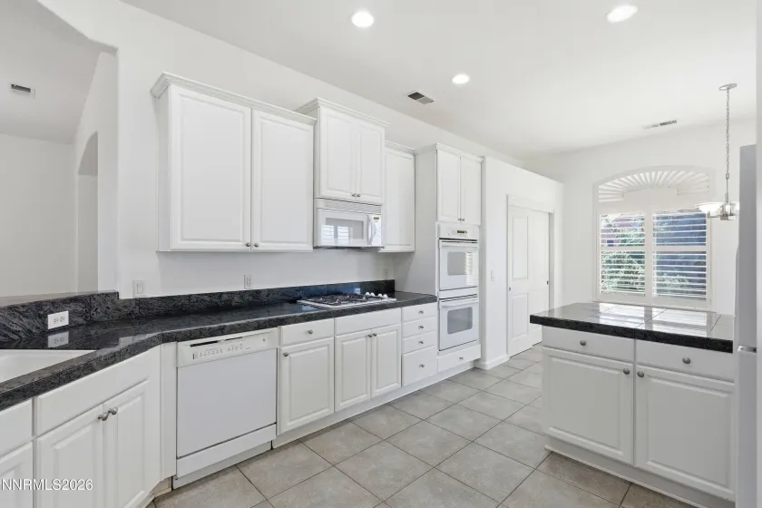 9900 Wilbur May, Reno, Nevada 89521, 3 Bedrooms Bedrooms, ,3 BathroomsBathrooms,Residential,Residential,Wilbur May,0,260008556