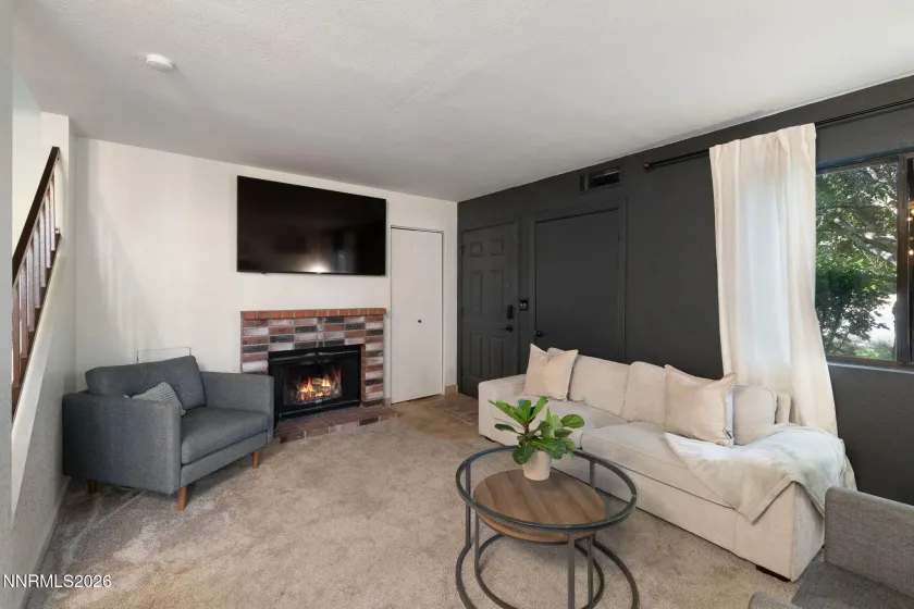 4560 Matich, Reno, Nevada 89502, 1 Bedroom Bedrooms, ,2 BathroomsBathrooms,Residential,Residential,Matich,0,260008559