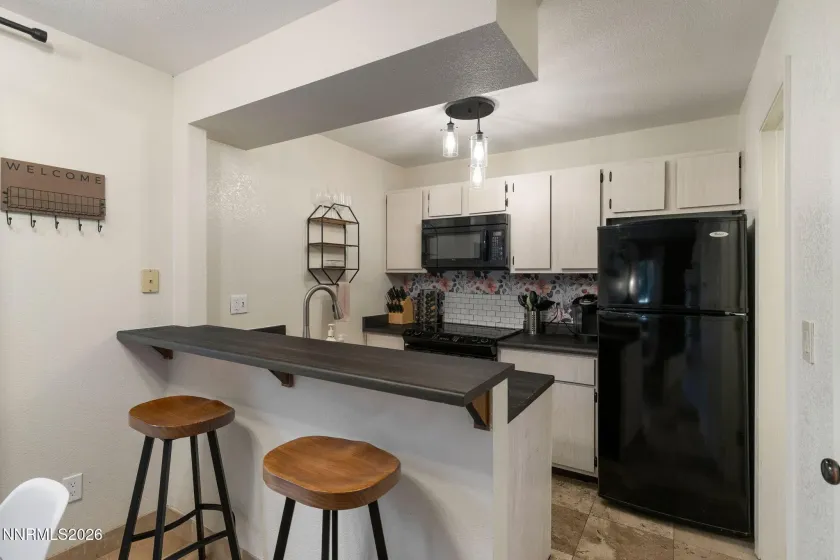 4560 Matich, Reno, Nevada 89502, 1 Bedroom Bedrooms, ,2 BathroomsBathrooms,Residential,Residential,Matich,0,260008559