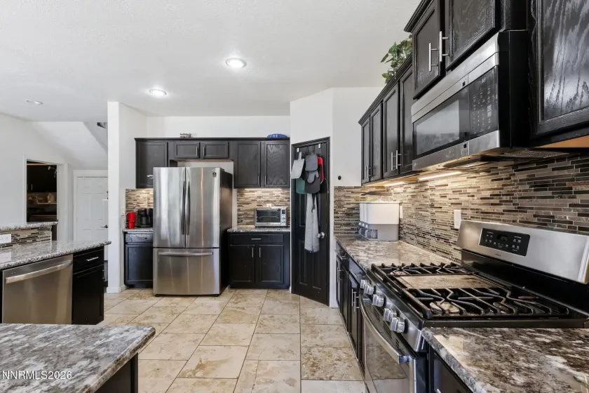 2984 Fork, Fernley, Nevada 89408, 5 Bedrooms Bedrooms, ,3 BathroomsBathrooms,Residential,Residential,Fork,0,260008534