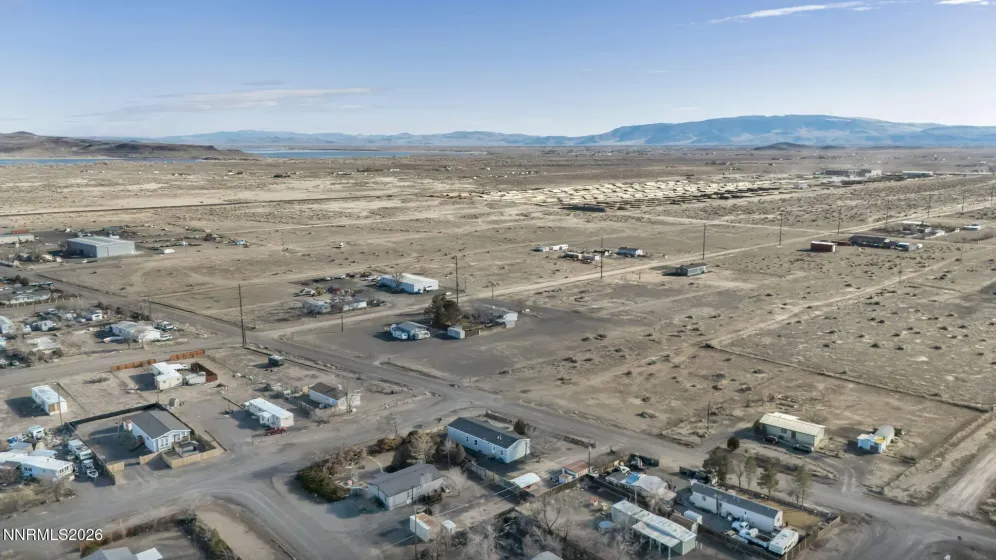 1495 Lake, Silver Springs, Nevada 89429, 3 Bedrooms Bedrooms, ,2 BathroomsBathrooms,Residential,Residential,Lake,0,260000878