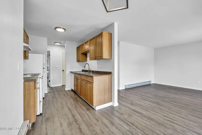 3880 Leonesio, Reno, Nevada 89512, 2 Bedrooms Bedrooms, ,1 BathroomBathrooms,Residential,Residential,Leonesio,0,260008535