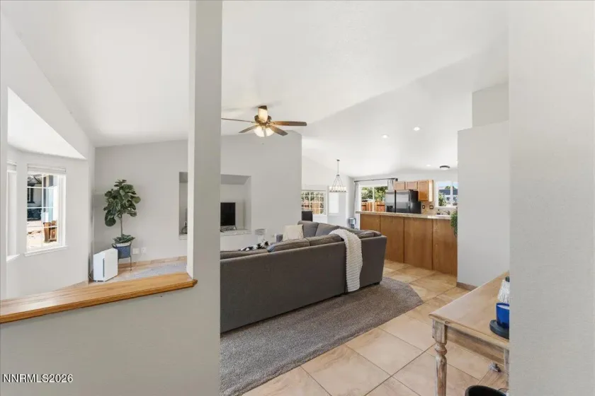 310 Veronica, Sparks, Nevada 89436, 3 Bedrooms Bedrooms, ,2 BathroomsBathrooms,Residential,Residential,Veronica,0,260008537
