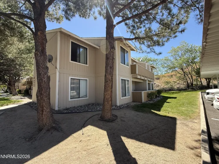 3865 Leonesio, Reno, Nevada 89512, 1 Bedroom Bedrooms, ,1 BathroomBathrooms,Residential,Residential,Leonesio,0,260008567