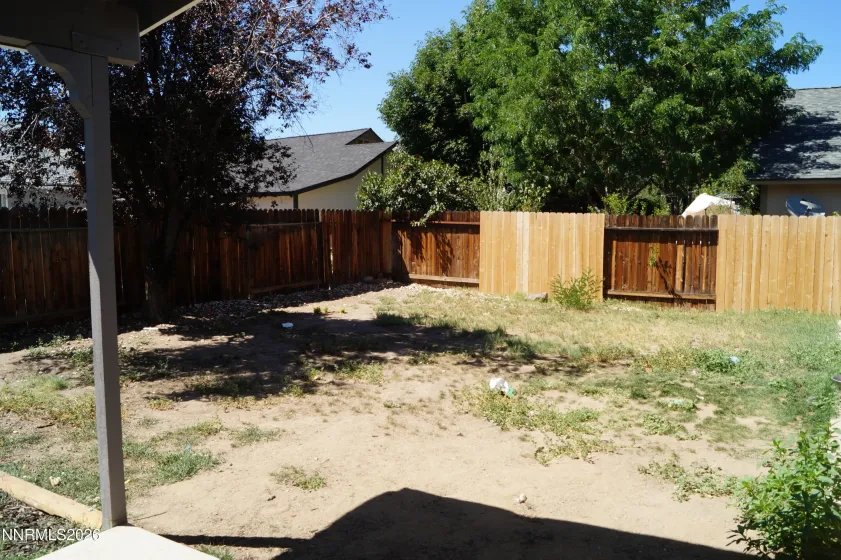 1066 Locomotive, Sparks, Nevada 89434, 4 Bedrooms Bedrooms, ,3 BathroomsBathrooms,Residential,Residential,Locomotive,0,260008572