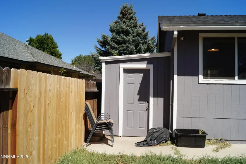 1066 Locomotive, Sparks, Nevada 89434, 4 Bedrooms Bedrooms, ,3 BathroomsBathrooms,Residential,Residential,Locomotive,0,260008572