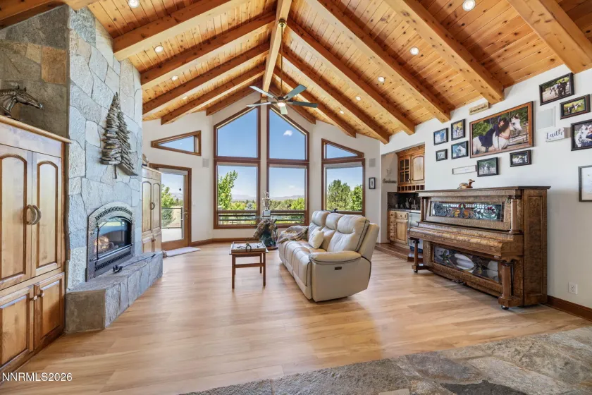 285 Sierra Country, Gardnerville, Nevada 89460, 4 Bedrooms Bedrooms, ,5 BathroomsBathrooms,Residential,Residential,Sierra Country,0,260008581