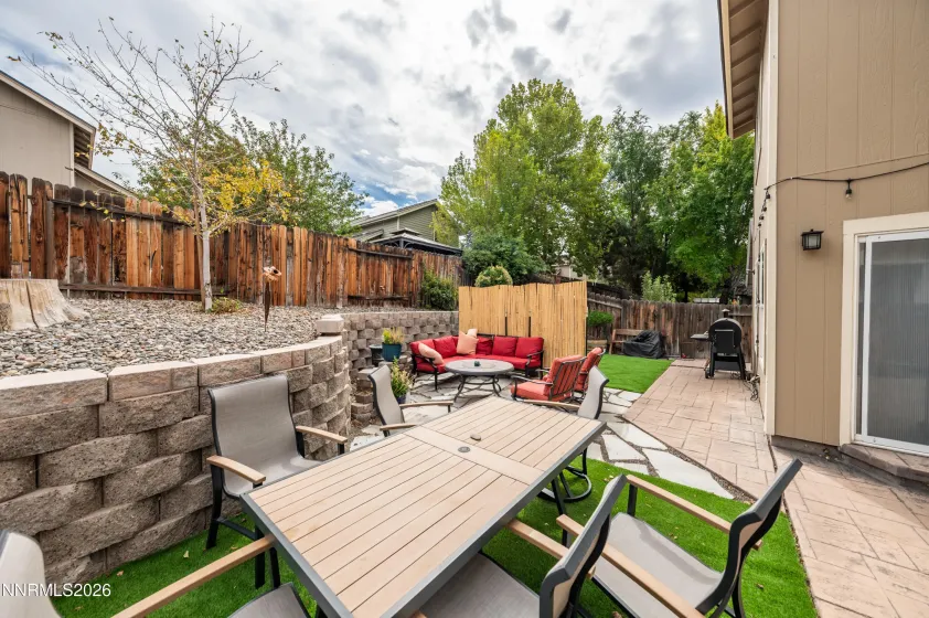 2736 Caballo, Reno, Nevada 89502, 3 Bedrooms Bedrooms, ,3 BathroomsBathrooms,Residential,Residential,Caballo,0,260008584