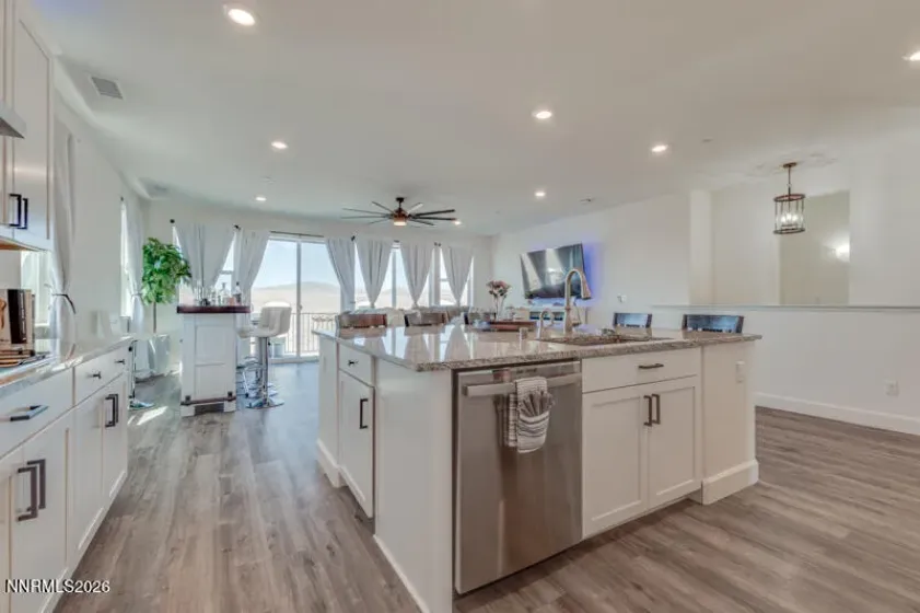 2788 Vecchio, Sparks, Nevada 89434, 4 Bedrooms Bedrooms, ,3 BathroomsBathrooms,Residential,Residential,Vecchio,0,260008585