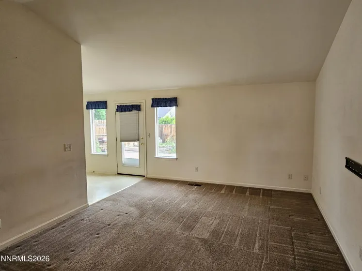 342 Garden, Fernley, Nevada 89408, 3 Bedrooms Bedrooms, ,2 BathroomsBathrooms,Residential,Residential,Garden,0,260008589