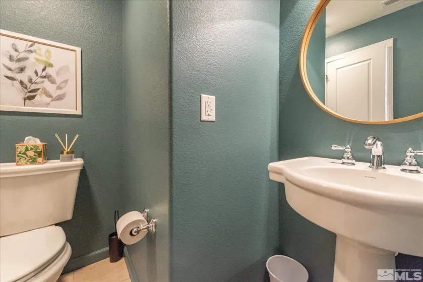 1647 Lone Oak, Reno, Nevada 89523, 3 Bedrooms Bedrooms, ,3 BathroomsBathrooms,Residential,Residential,Lone Oak,0,260008591