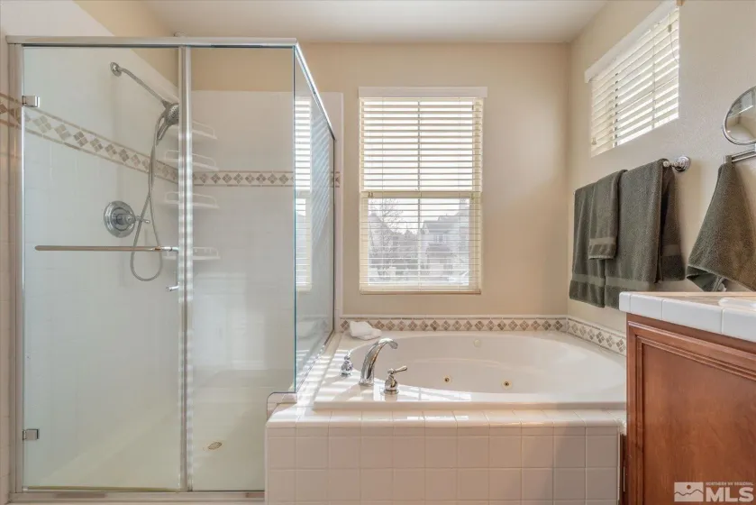 1647 Lone Oak, Reno, Nevada 89523, 3 Bedrooms Bedrooms, ,3 BathroomsBathrooms,Residential,Residential,Lone Oak,0,260008591
