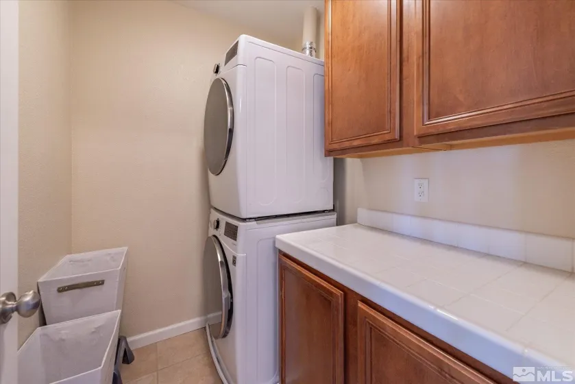 1647 Lone Oak, Reno, Nevada 89523, 3 Bedrooms Bedrooms, ,3 BathroomsBathrooms,Residential,Residential,Lone Oak,0,260008591