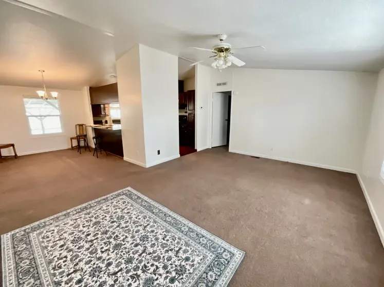 200 James Ct #18, Mound House, Nevada 89706, 3 Bedrooms Bedrooms, 10 Rooms Rooms,2 BathroomsBathrooms,Manufactured,Residential,James ,0,260008592