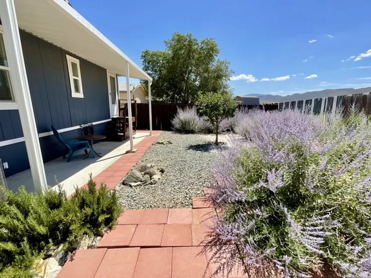 200 James Ct #18, Mound House, Nevada 89706, 3 Bedrooms Bedrooms, 10 Rooms Rooms,2 BathroomsBathrooms,Manufactured,Residential,James ,0,260008592